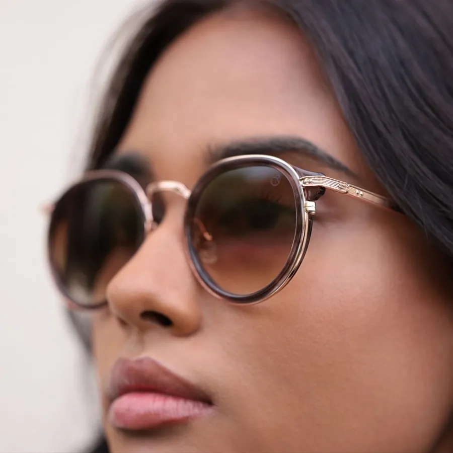 French Retro — Conquérant Opticien Épron
